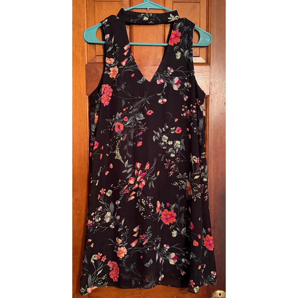 A. Byer Floral Choker Neck Cutout Sleeveless Shift Dress Black Large